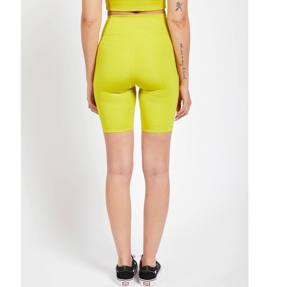 NWT High Waist Biker Shorts - Girlfriend Collective - Picture 3 of 13
